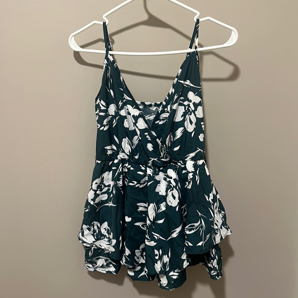 NWT Green And White Floral Print Cami Romper